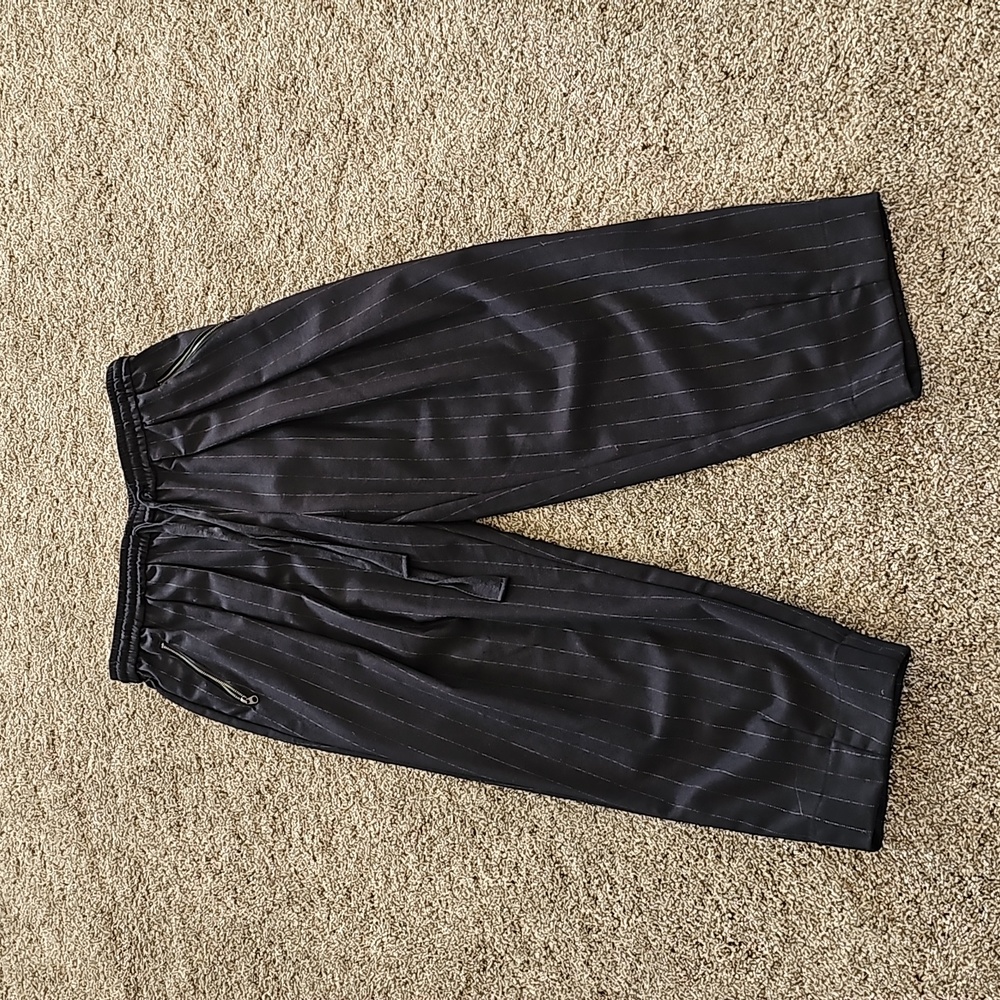 Free People ladies navy stripe relaxed pull on trouse pant. Size XS. Fits like S